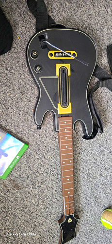 Activision guitar hero - activision,