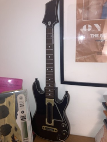 Guitar hero controller - hero,