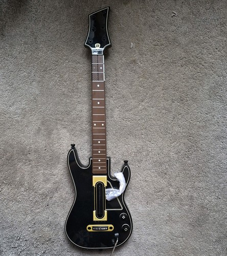 Activision guitar hero - activision,