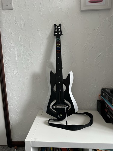 Guitar hero battle - guitar,