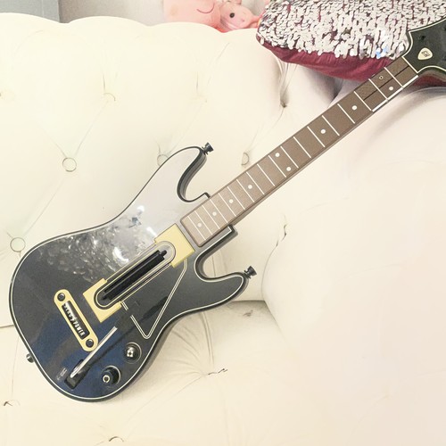 Guitar hero live xbox - guitar,