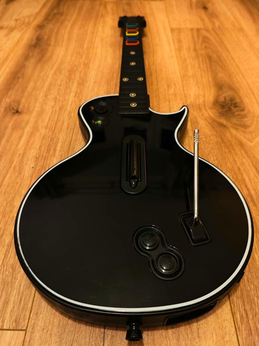 Xbox 360 guitar - xbox,